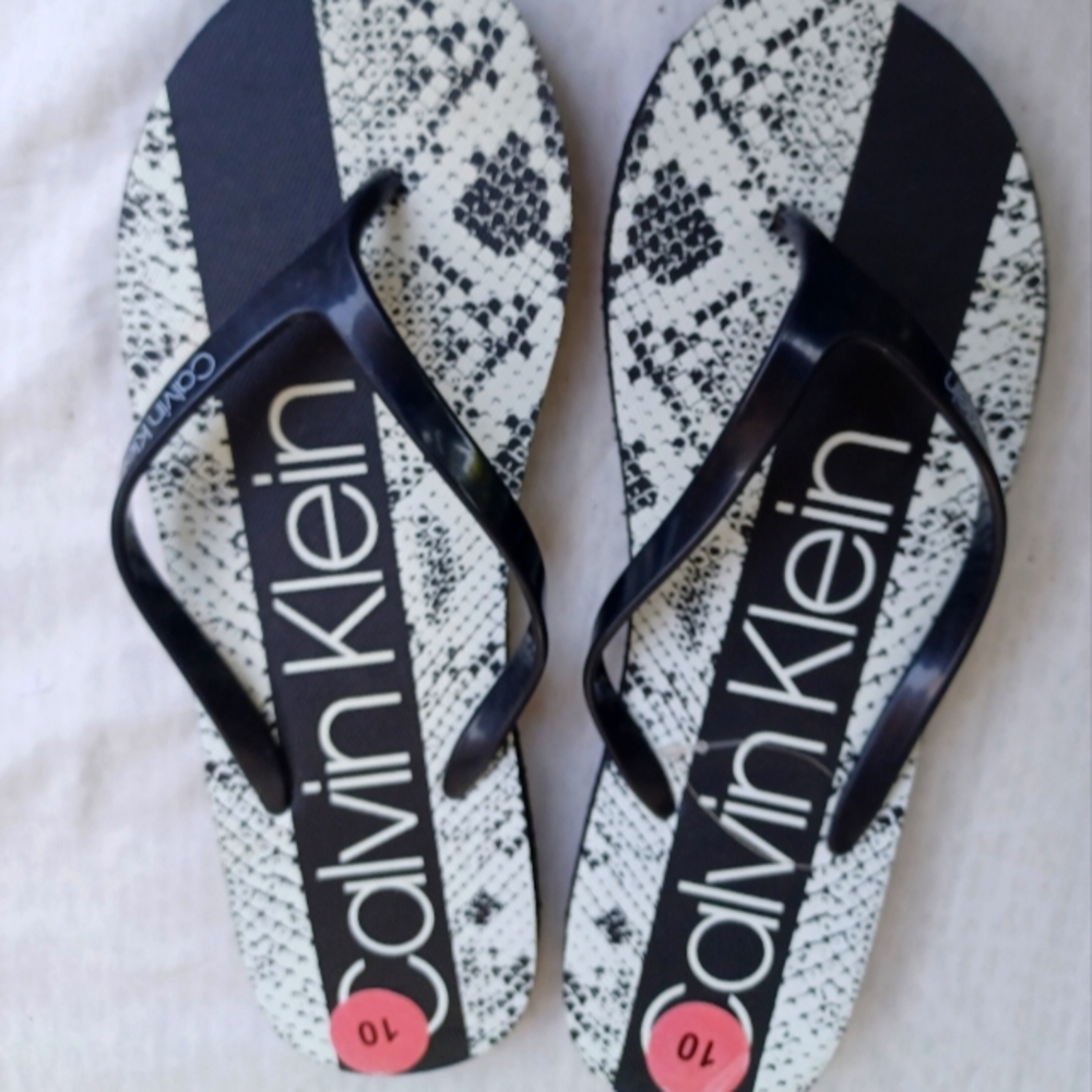Calvin Klein Flip-Flops New